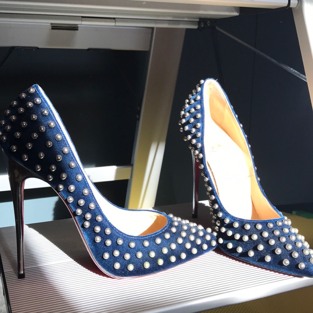 Christian Louboutin Billy Studded Blue Pumps - Picture 2 of 6
